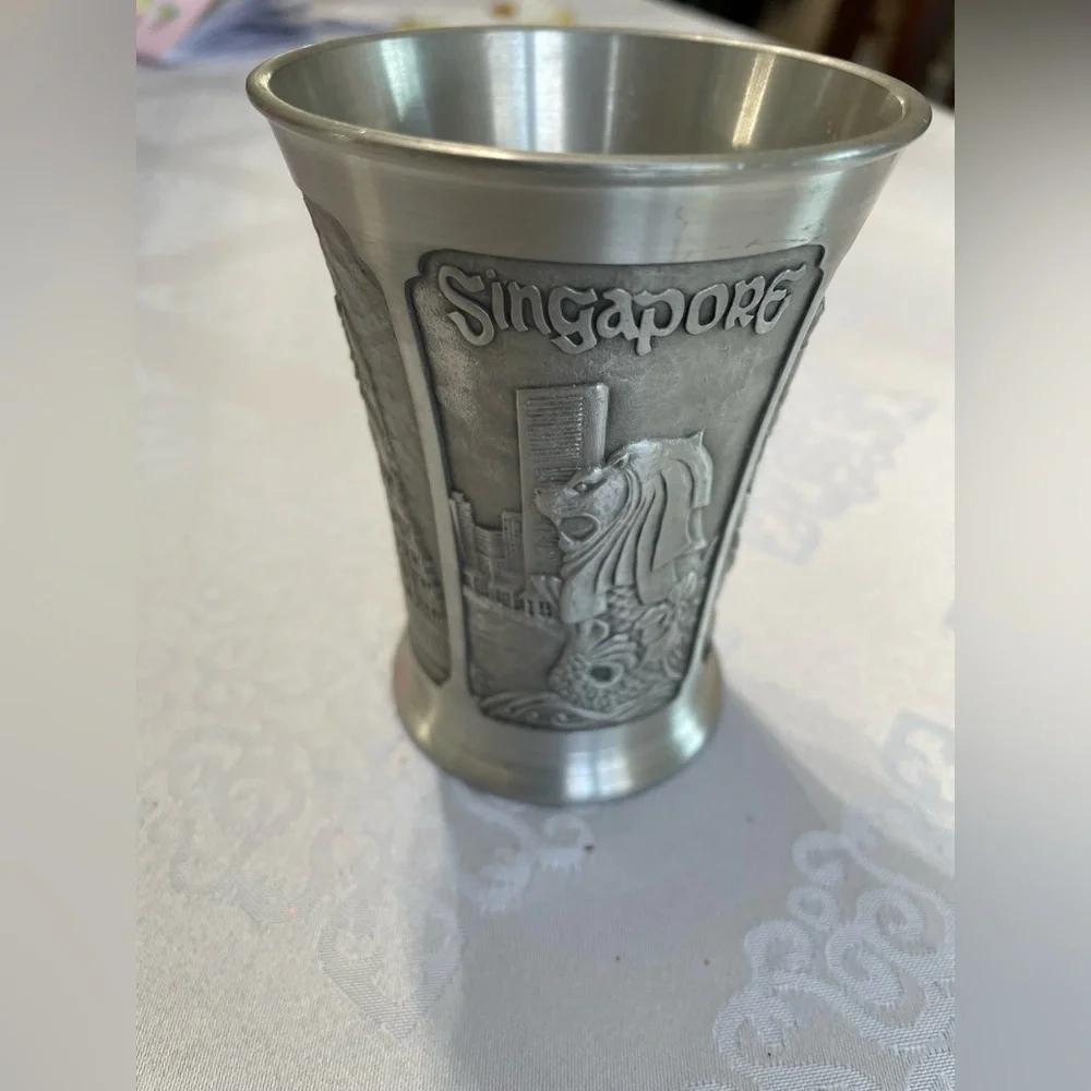 Singapore souvenir 97% Royal selangor Pewter high 4” 3” Diameter cup.